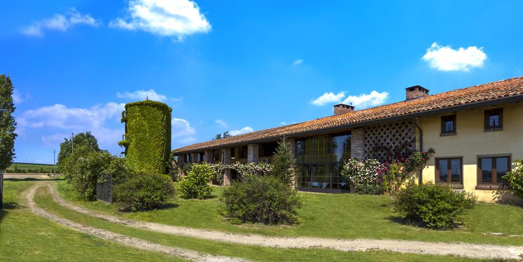 Agriturismo Cascina Marzana Hotel Pawia Zewnętrze zdjęcie